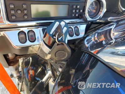 Zdjęcie 8 z 9 samochodu: 2009 HARLEY-DAVIDSON FLHTCU VIN:1HD1FC4169Y603863 - miniatura
