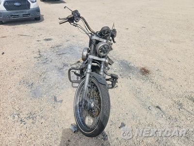 Drugie zdjęcie samochodu z przodu: 2015 HARLEY-DAVIDSON XL1200 V VIN:1HD1LF313FC433773 - miniatura