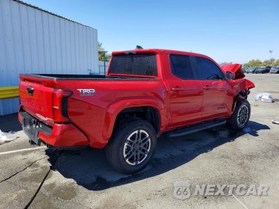 Trzecie zdjęcie samochodu z tyłu: 2025 TOYOTA TACOMA TRD SPORT VIN:3TYLB5JN3ST098900 - miniatura