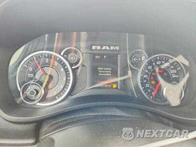 Zdjęcie 9 z 12 samochodu: 2022 RAM 2500 TRADESMAN VIN:3C6UR5HJ6NG356948 - miniatura