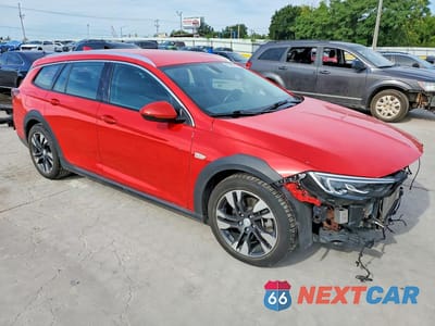 Czwarte zdjęcie samochodu z boku: 2019 BUICK REGAL TOURX ESSENCE VIN:W04GV8SX6K1043404 - miniatura