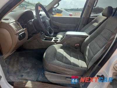 Zdjęcie 7 z 13 samochodu: 2003 FORD EXPLORER XLS VIN:1FMZU72K03ZB27927 - miniatura