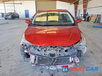 Piąte zdjęcie samochodu w środku: 2017 TOYOTA PRIUS THREE TOURING VIN:JTDKARFU6H3528186 - miniatura