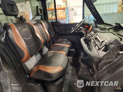 Piąte zdjęcie samochodu w środku: 2023 CAN-AM DEFENDER UTILITY VEHICLE VIN:3JBUVAX46PK007848 - miniatura