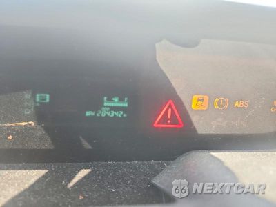 Zdjęcie 9 z 12 samochodu: 2006 TOYOTA PRIUS BASE VIN:JTDKB20U267500355 - miniatura