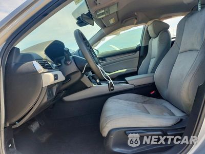 Zdjęcie 7 z 12 samochodu: 2019 HONDA ACCORD LX VIN:1HGCV1F18KA103802 - miniatura