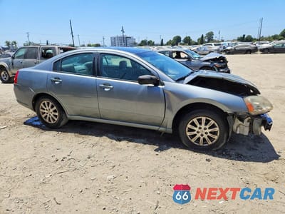 Czwarte zdjęcie samochodu z boku: 2008 MITSUBISHI GALANT ES VIN:4A3AB36F28E025635 - miniatura