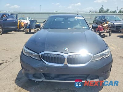 Piąte zdjęcie samochodu w środku: 2021 BMW 330XI VIN:3MW5R7J07M8B90617 - miniatura