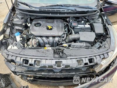 Zdjęcie 11 z 12 samochodu: 2017 KIA FORTE S VIN:3KPFL4A70HE038366 - miniatura