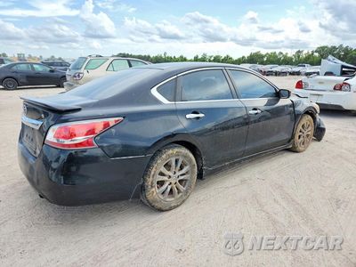 Trzecie zdjęcie samochodu z tyłu: 2015 NISSAN ALTIMA 2.5 S VIN:1N4AL3AP2FN353530 - miniatura