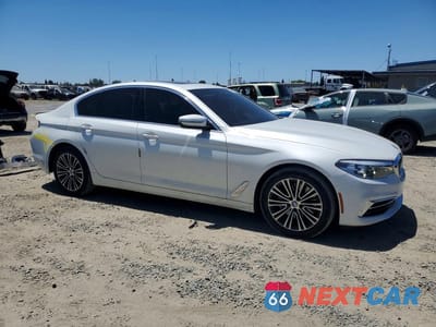 Czwarte zdjęcie samochodu z boku: 2019 BMW 540 I VIN:WBAJE5C57KWW01719 - miniatura