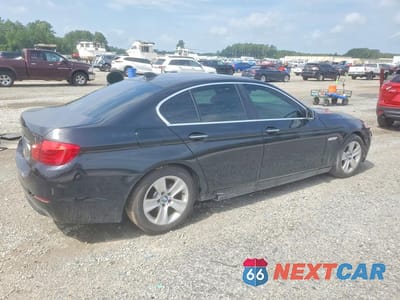 Trzecie zdjęcie samochodu z tyłu: 2011 BMW 528 I VIN:WBAFR1C57BC741239 - miniatura
