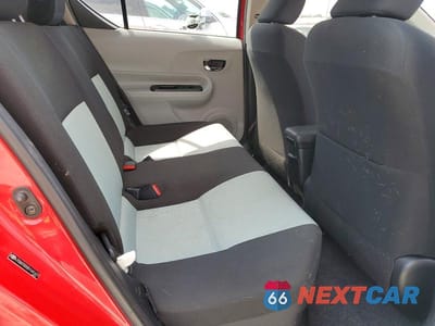 Zdjęcie 10 z 12 samochodu: 2013 TOYOTA PRIUS C THREE VIN:JTDKDTB30D1041637 - miniatura