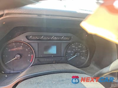 Zdjęcie 9 z 13 samochodu: 2019 FORD F250 SUPER DUTY VIN:1FTBF2A60KEG54525 - miniatura