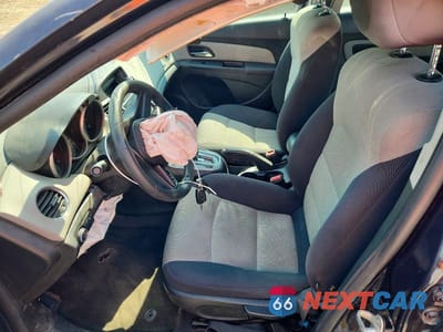 Zdjęcie 7 z 13 samochodu: 2014 CHEVROLET CRUZE LS VIN:1G1PA5SH8E7230114 - miniatura
