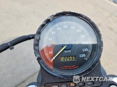 Zdjęcie 7 z 9 samochodu: 2001 HARLEY-DAVIDSON XL883 HUGGER VIN:1HD4CEM191K147236 - miniatura