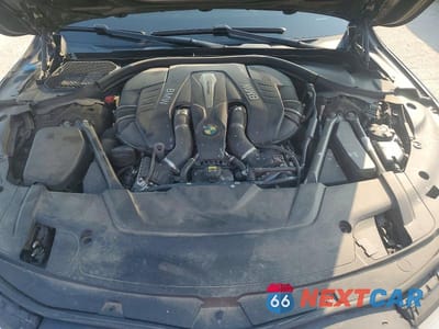 Zdjęcie 11 z 12 samochodu: 2016 BMW 750 XI VIN:WBA7F2C52GG419305 - miniatura