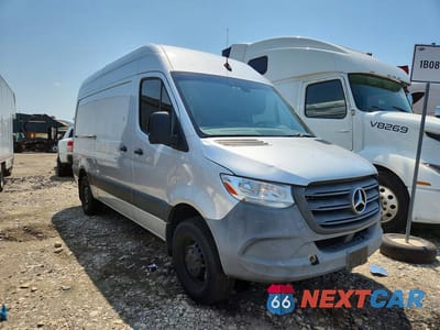Czwarte zdjęcie samochodu z boku: 2020 MERCEDES-BENZ SPRINTER 2500 VIN:W1W40BHY7LT032295 - miniatura