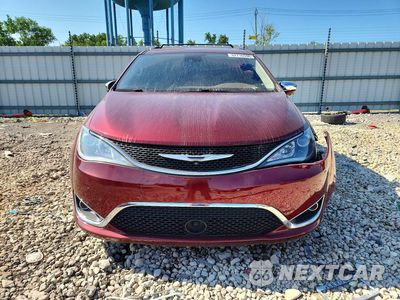Piąte zdjęcie samochodu w środku: 2017 CHRYSLER PACIFICA LIMITED VIN:2C4RC1GG8HR841587 - miniatura
