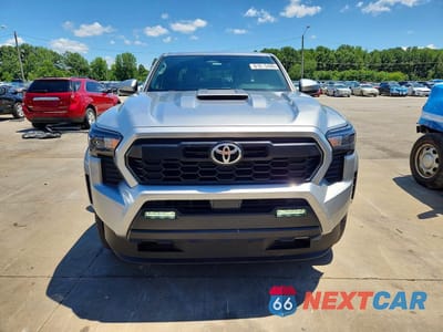 Piąte zdjęcie samochodu w środku: 2025 TOYOTA TACOMA TRD SPORT VIN:3TMLB5JN1SM178465 - miniatura