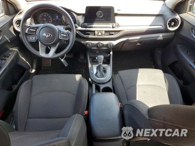 Zdjęcie 8 z 12 samochodu: 2021 KIA FORTE LXS VIN:3KPF24AD2ME353995 - miniatura