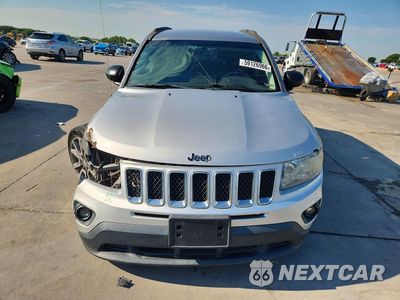Piąte zdjęcie samochodu w środku: 2016 JEEP COMPASS SPORT VIN:1C4NJCBA0GD711212 - miniatura