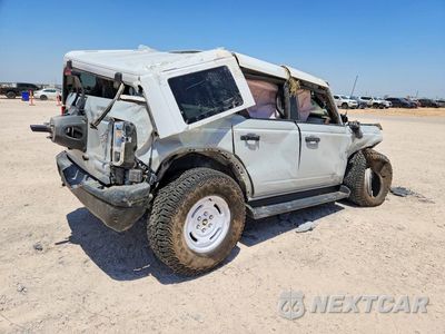 Trzecie zdjęcie samochodu z tyłu: 2026 FORD BRONCO HERITAGE VIN:1FMEE4DP9TLA75610 - miniatura