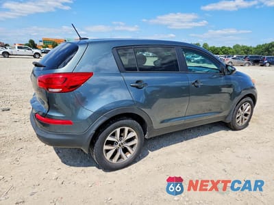 Trzecie zdjęcie samochodu z tyłu: 2014 KIA SPORTAGE LX VIN:KNDPB3AC0E7619635 - miniatura