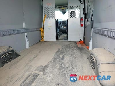 Zdjęcie 11 z 13 samochodu: 2025 FORD TRANSIT T-150 DELIVERY VAN VIN:1FTYE1C83SKA37272 - miniatura