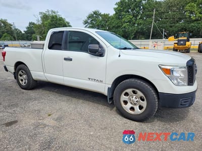 Czwarte zdjęcie samochodu z boku: 2019 NISSAN TITAN S VIN:1N6AA1CK2KN527240 - miniatura