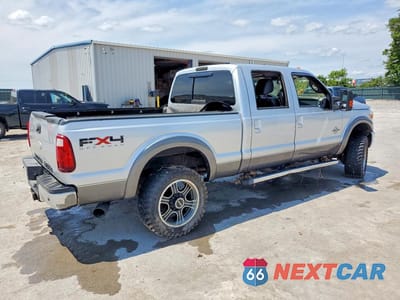 Trzecie zdjęcie samochodu z tyłu: 2011 FORD F 250 VIN:1FT7W2BT2BEC88965 - miniatura