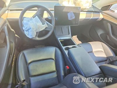 Zdjęcie 8 z 12 samochodu: 2023 TESLA MODEL 3 VIN:5YJ3E1EAXPF568421 - miniatura