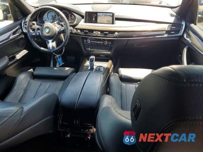 Zdjęcie 8 z 12 samochodu: 2018 BMW X5 SDRIVE35I VIN:5UXKR2C57J0Z20015 - miniatura