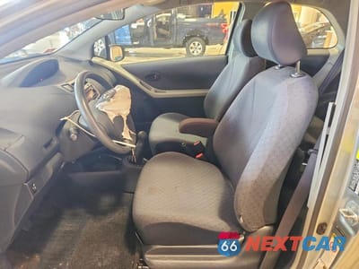 Zdjęcie 7 z 12 samochodu: 2010 TOYOTA YARIS BASE VIN:JTDJT4K38A5279213 - miniatura