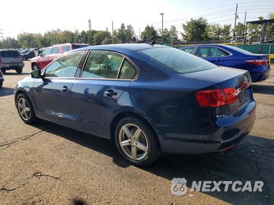 Drugie zdjęcie samochodu z przodu: 2011 VOLKSWAGEN JETTA SE VIN:3VWDX7AJ6BM338433 - miniatura
