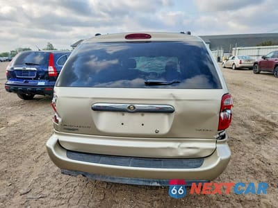 Zdjęcie 6 z 13 samochodu: 2005 CHRYSLER TOWN & COUNTRY TOURING VIN:2C4GP54L45R526219 - miniatura