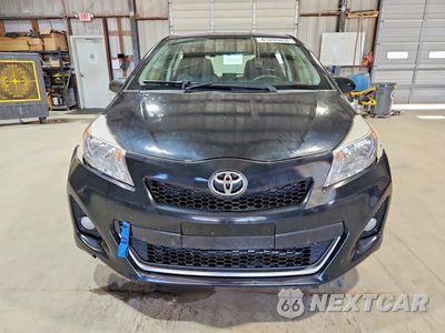 Piąte zdjęcie samochodu w środku: 2014 TOYOTA YARIS 5-DOOR SE VIN:JTDKTUD31ED580273 - miniatura