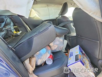 Zdjęcie 10 z 12 samochodu: 2024 TOYOTA PRIUS XLE VIN:JTDADABU4R3024103 - miniatura