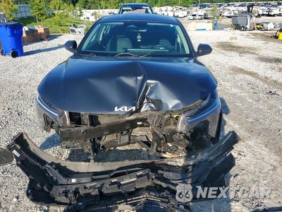 Piąte zdjęcie samochodu w środku: 2025 KIA K4 LXS VIN:3KPFT4DE7SE015104 - miniatura