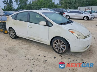Czwarte zdjęcie samochodu z boku: 2005 TOYOTA PRIUS BASE VIN:JTDKB20U353022629 - miniatura