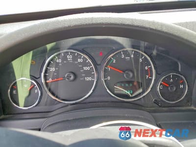 Zdjęcie 9 z 12 samochodu: 2012 JEEP LIBERTY SPORT VIN:1C4PJMAKXCW102507 - miniatura