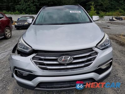 Piąte zdjęcie samochodu w środku: 2017 HYUNDAI SANTA FE SPORT 2.4L VIN:5XYZUDLB6HG383724 - miniatura