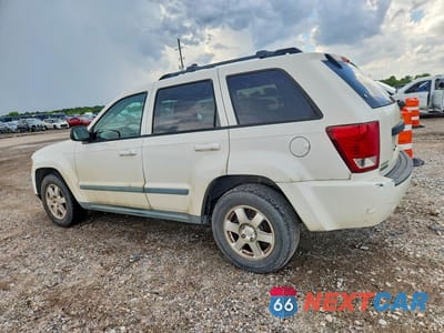 Drugie zdjęcie samochodu z przodu: 2009 JEEP GRAND CHEROKEE LAREDO VIN:1J8GS48KX9C512634 - miniatura