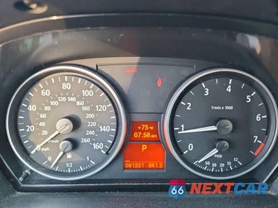 Zdjęcie 9 z 12 samochodu: 2006 BMW 330 XI VIN:WBAVD33566KV68380 - miniatura