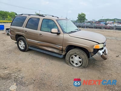 Czwarte zdjęcie samochodu z boku: 2004 GMC YUKON VIN:1GKEK13Z84J190313 - miniatura