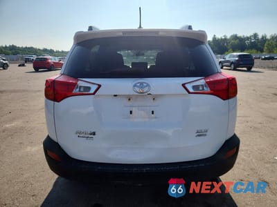 Zdjęcie 6 z 12 samochodu: 2015 TOYOTA RAV4 XLE VIN:JTMRFREV3FD115594 - miniatura