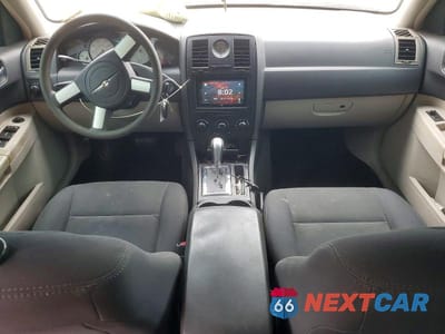 Zdjęcie 8 z 12 samochodu: 2007 CHRYSLER 300 VIN:2C3KA43R87H774062 - miniatura