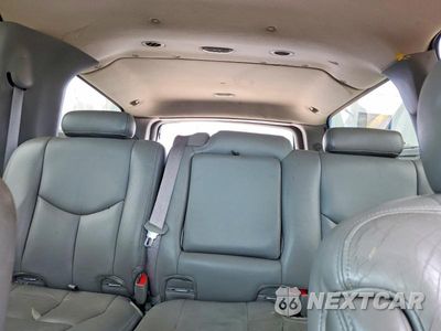 Zdjęcie 10 z 13 samochodu: 2005 GMC YUKON XL K1500 VIN:3GKFK16Z85G240209 - miniatura
