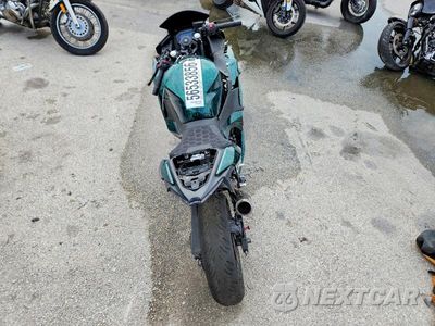 Zdjęcie 6 z 9 samochodu: 2025 KAWASAKI EX500 VIN:ML5EXGG10SDA59731 - miniatura