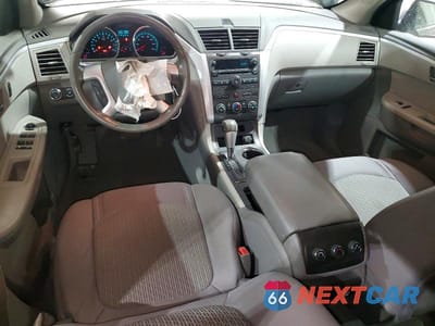 Zdjęcie 8 z 13 samochodu: 2010 CHEVROLET TRAVERSE LT VIN:1GNLRFED1AS131078 - miniatura